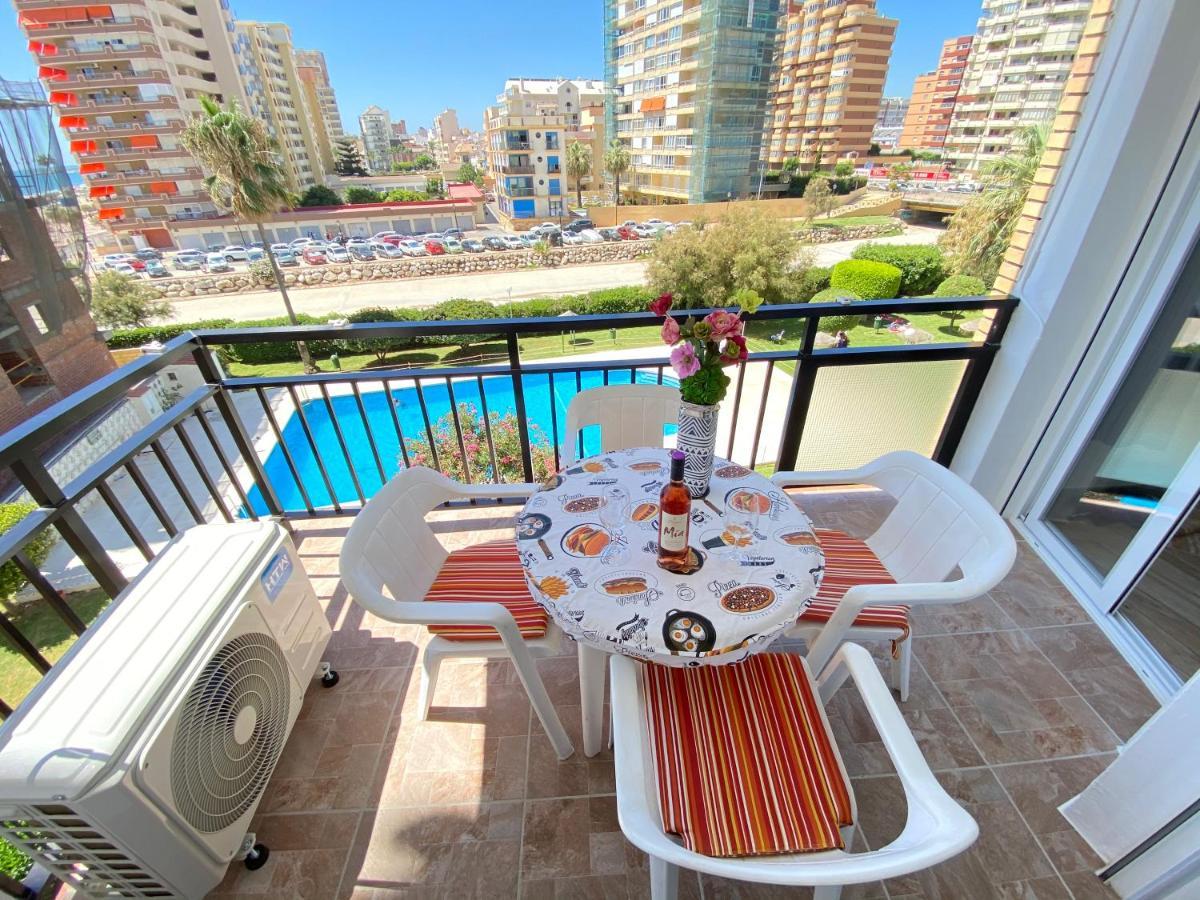 פואנגירולה Modern 1 Bedroom Seaside Apartment With Pool מראה חיצוני תמונה